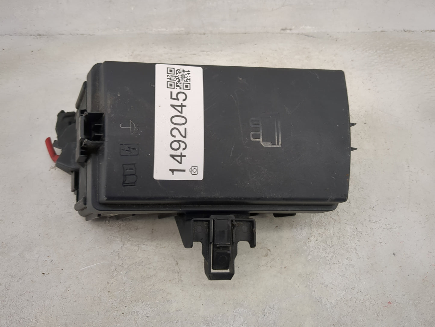2018-2022 Volkswagen Tiguan Fusebox Fuse Box Panel Relay Module P/N:X407705 Fits Fits 2015 2016 2017 2018 2019 2020 2021 202