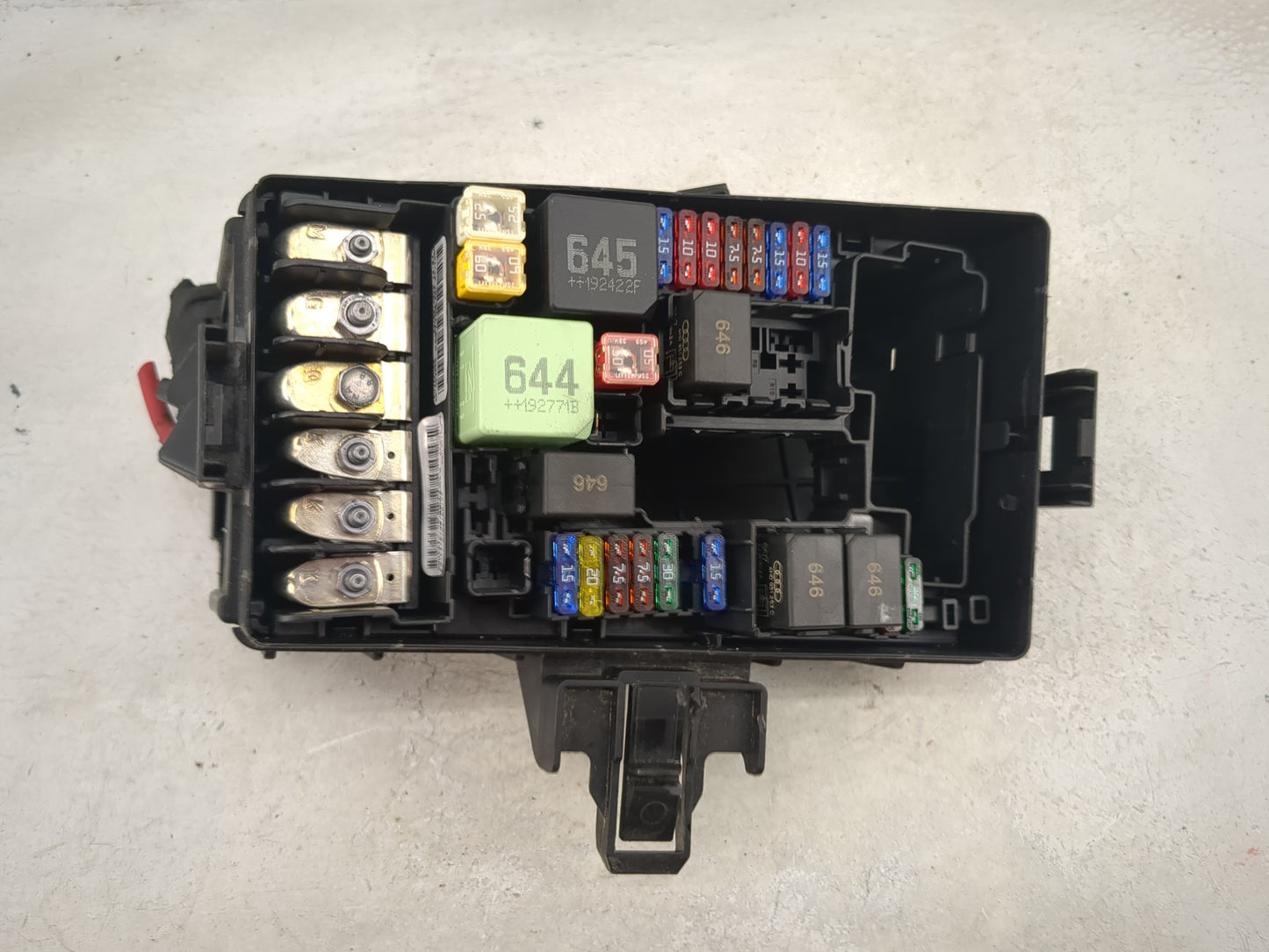 2018-2022 Volkswagen Tiguan Fusebox Fuse Box Panel Relay Module P/N:X407705 Fits Fits 2015 2016 2017 2018 2019 2020 2021 202