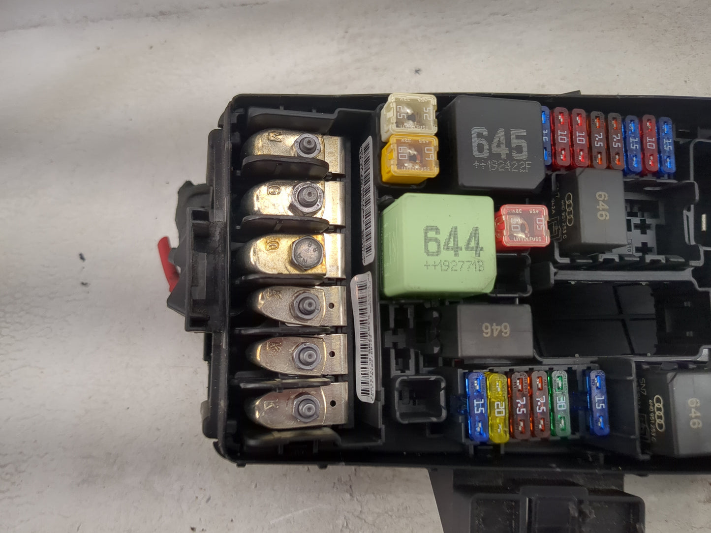 2018-2022 Volkswagen Tiguan Fusebox Fuse Box Panel Relay Module P/N:X407705 Fits Fits 2015 2016 2017 2018 2019 2020 2021 202