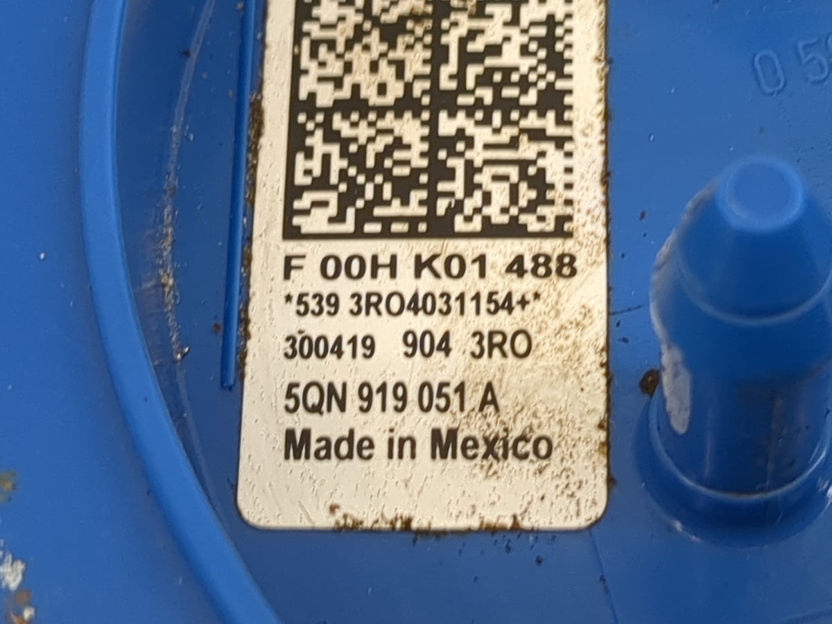 2018-2020 Volkswagen Tiguan Electrical Gas Fuel Pump Assembly - Oemusedautoparts1.com