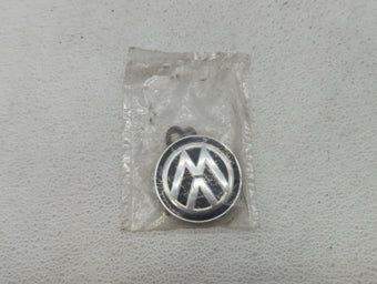 compare product 2020 Volkswagen Tiguan Rim Wheel Center Cap Silver