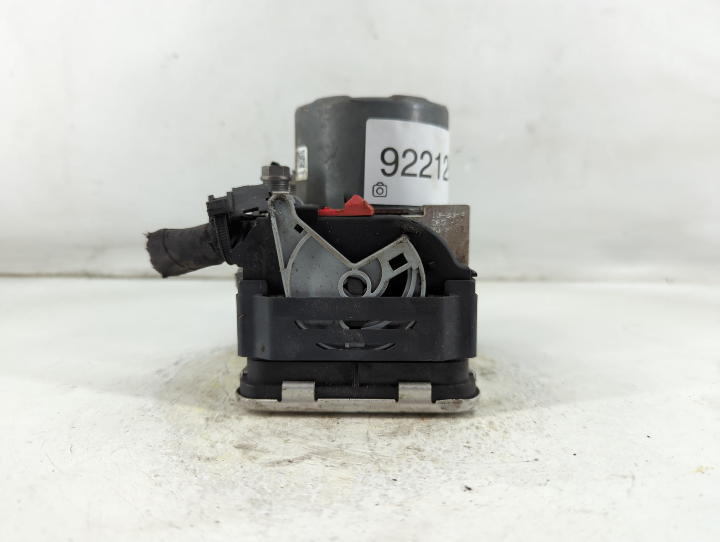 2020 Volkswagen Tiguan ABS Pump Control Module Replacement P/N:5Q0 614 517 DL Fits Fits 2021 OEM Used Auto Parts - Oemusedau