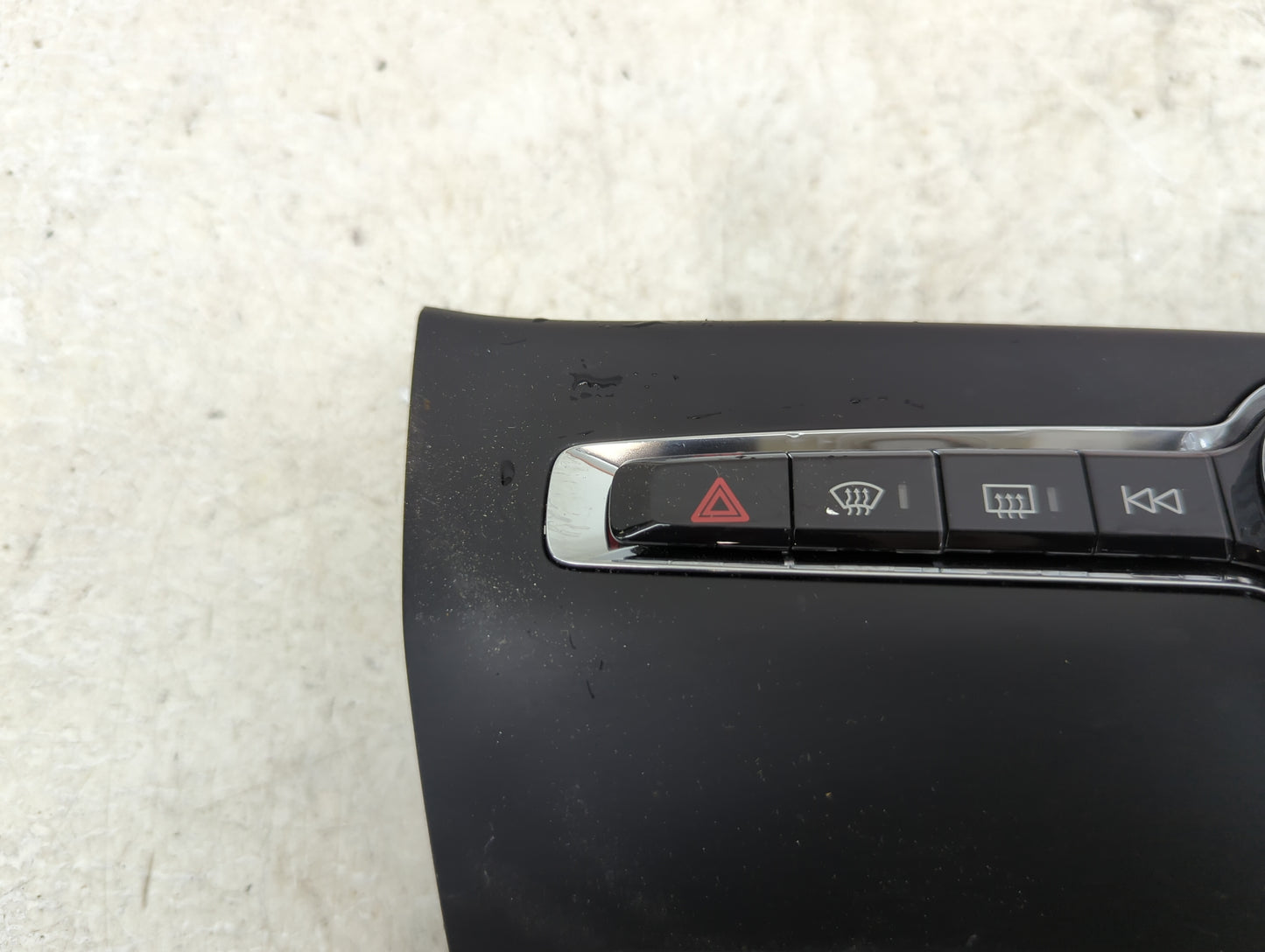 2020 Volvo S60 Climate Control Module Temperature AC/Heater Replacement P/N:P31398845 Fits OEM Used Auto Parts - Oemusedauto