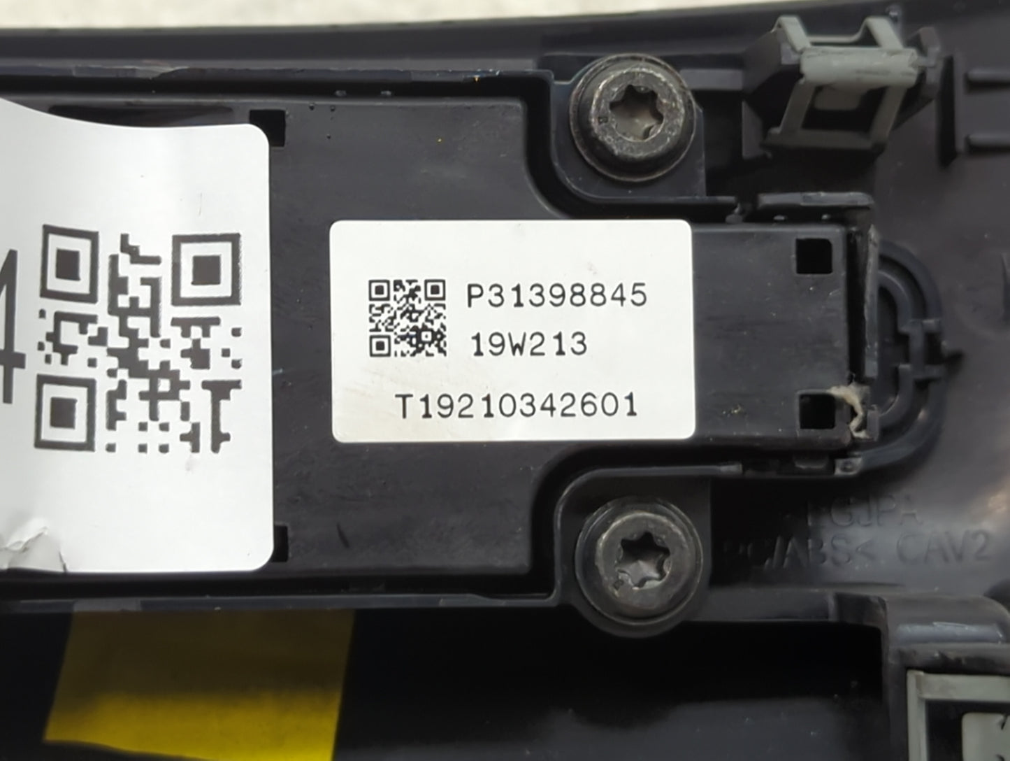 2020 Volvo S60 Climate Control Module Temperature AC/Heater Replacement P/N:P31398845 Fits OEM Used Auto Parts - Oemusedauto