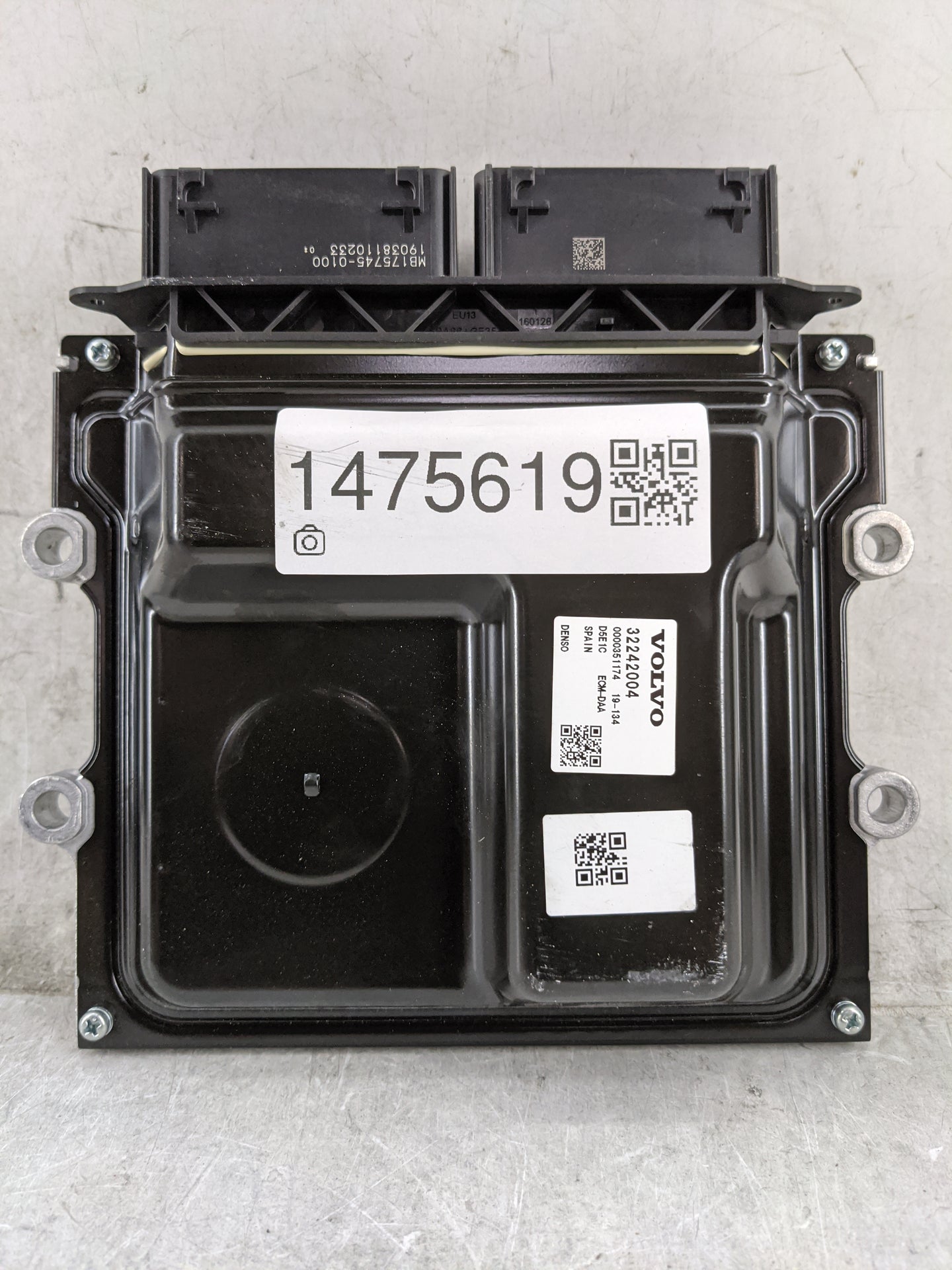2015-2020 Volvo S60 PCM Engine Control Computer ECU ECM PCU OEM P/N:32242004 0000351174 Fits Fits 2015 2016 2017 2018 2019 2