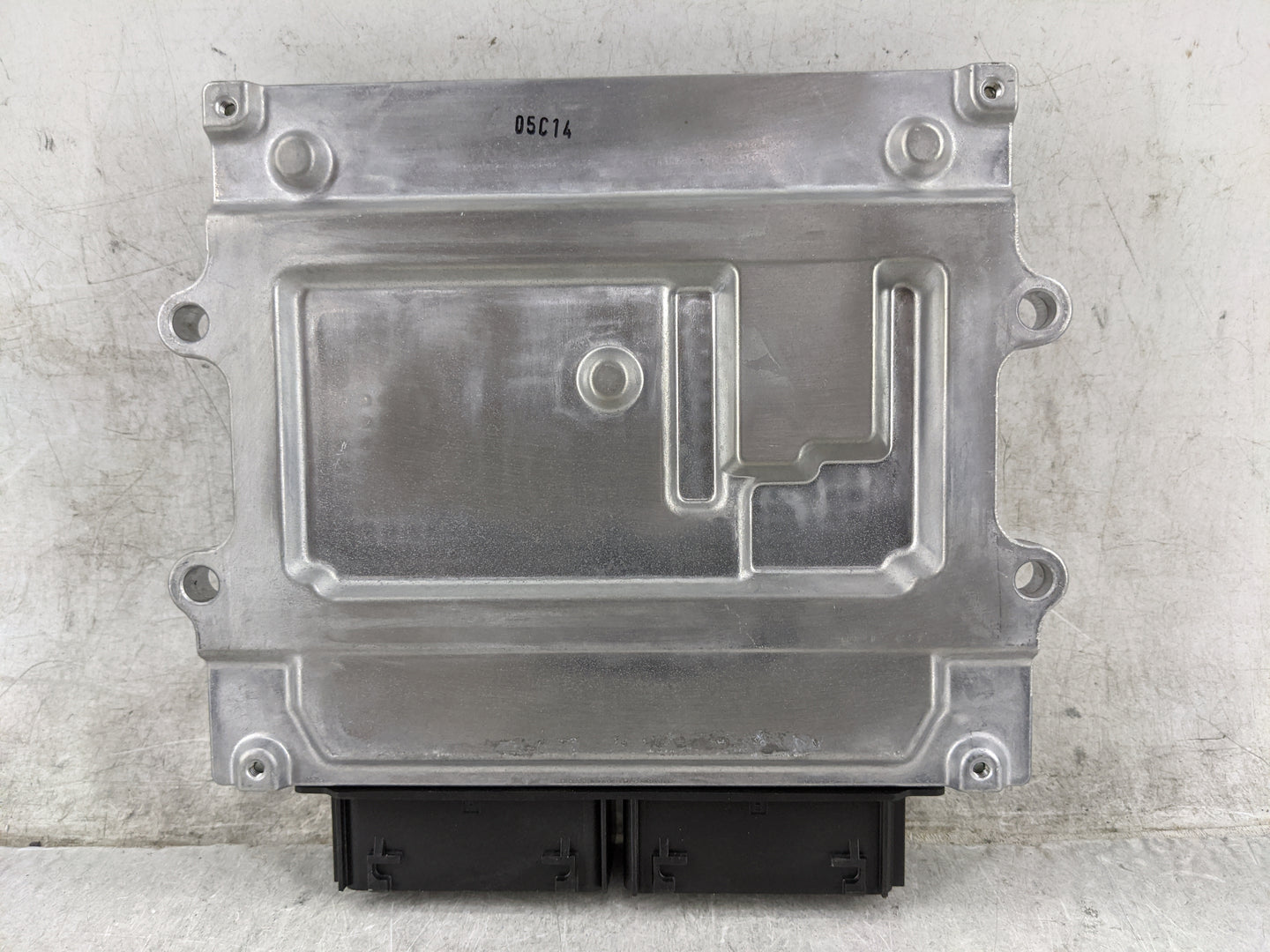 2015-2020 Volvo S60 PCM Engine Control Computer ECU ECM PCU OEM P/N:32242004 0000351174 Fits Fits 2015 2016 2017 2018 2019 2
