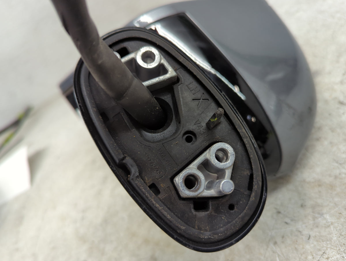 2019-2020 Volvo S60 Driver Side View Mirror - Left Door Mirror OEM Used - Oemusedautoparts1.com