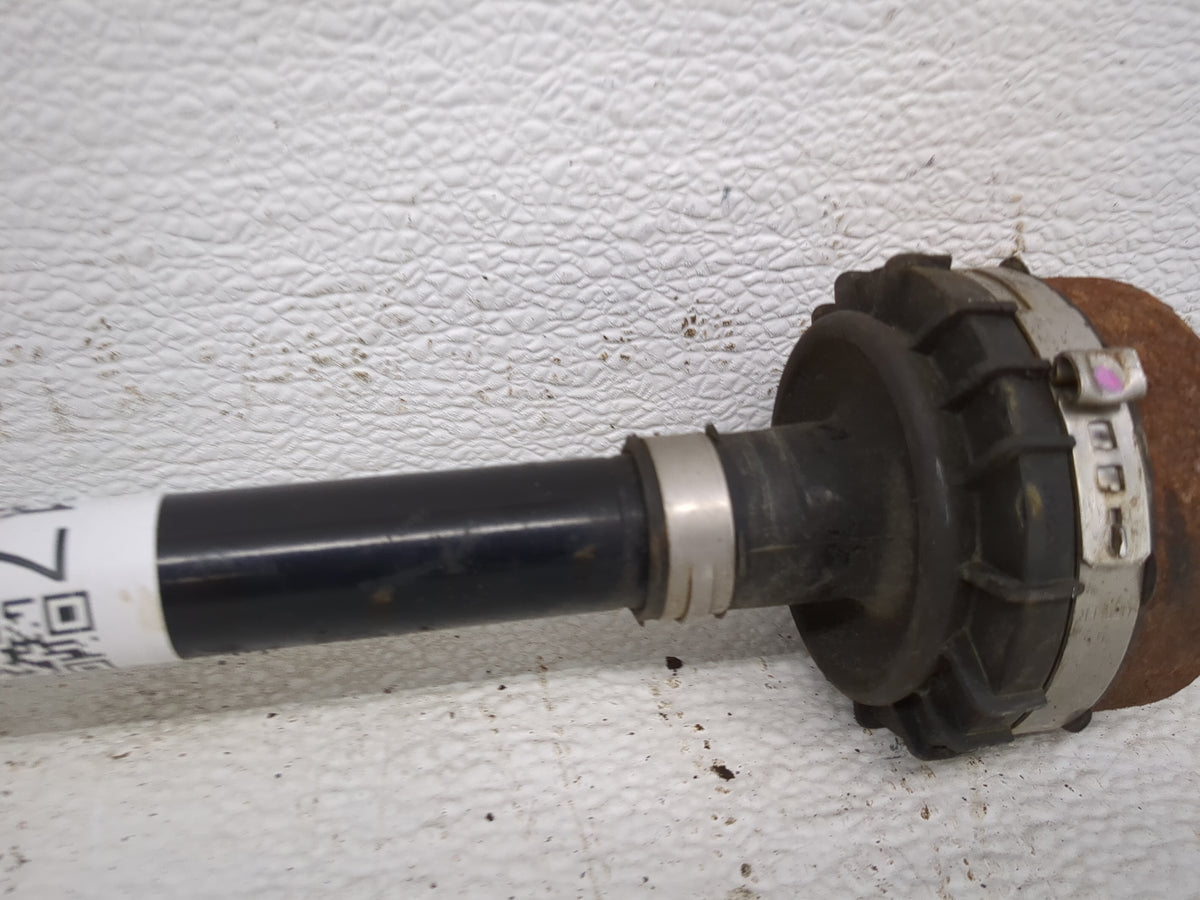 2019-2020 Volvo S60 Axle Shaft Rear Passenger Cv C/v - Oemusedautoparts1.com