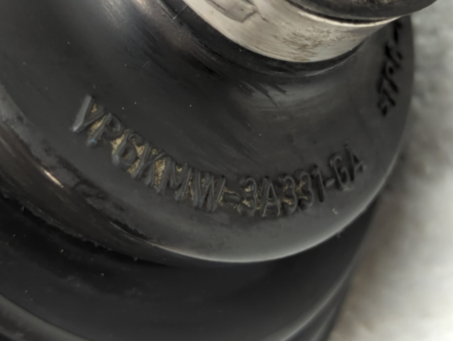 2019-2020 Volvo S60 Axle Shaft Front Driver Cv C/v - Oemusedautoparts1.com