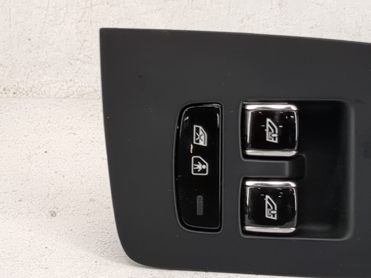 2018-2020 Volvo S90 Master Power Window Switch Replacement Driver Side Left P/N:31415514 Fits Fits 2018 2019 2020 OEM Used A