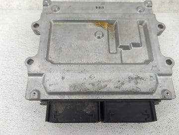 2019 Volvo V60 PCM Engine Control Computer ECU ECM PCU OEM P/N:32242004 D5E1C, ECM-DAA Fits Fits 2018 2020 2021 OEM Used Aut