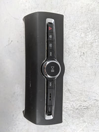 2020 Volvo Xc60 Radio AM FM Cd Player Receiver Replacement P/N:P31398845 T19400185301 Fits OEM Used Auto Parts - Oemusedauto