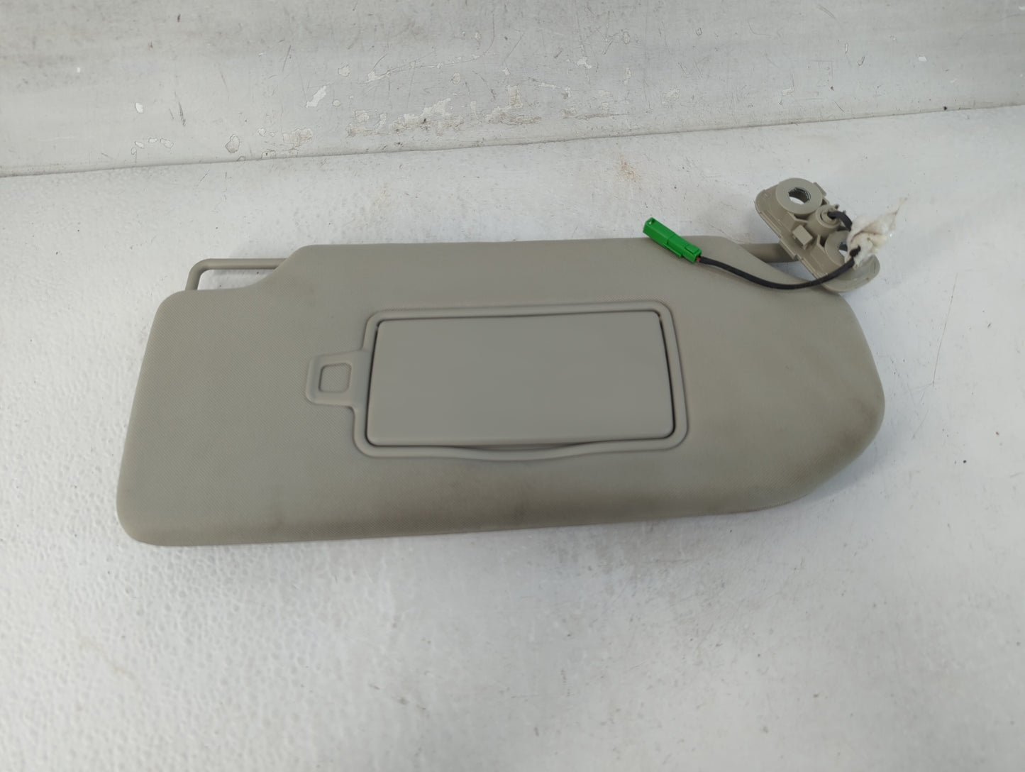 2016-2021 Volvo Xc90 Sun Visor Shade Replacement Passenger Right Mirror Fits Fits 2016 2017 2018 2019 2020 2021 OEM Used Aut