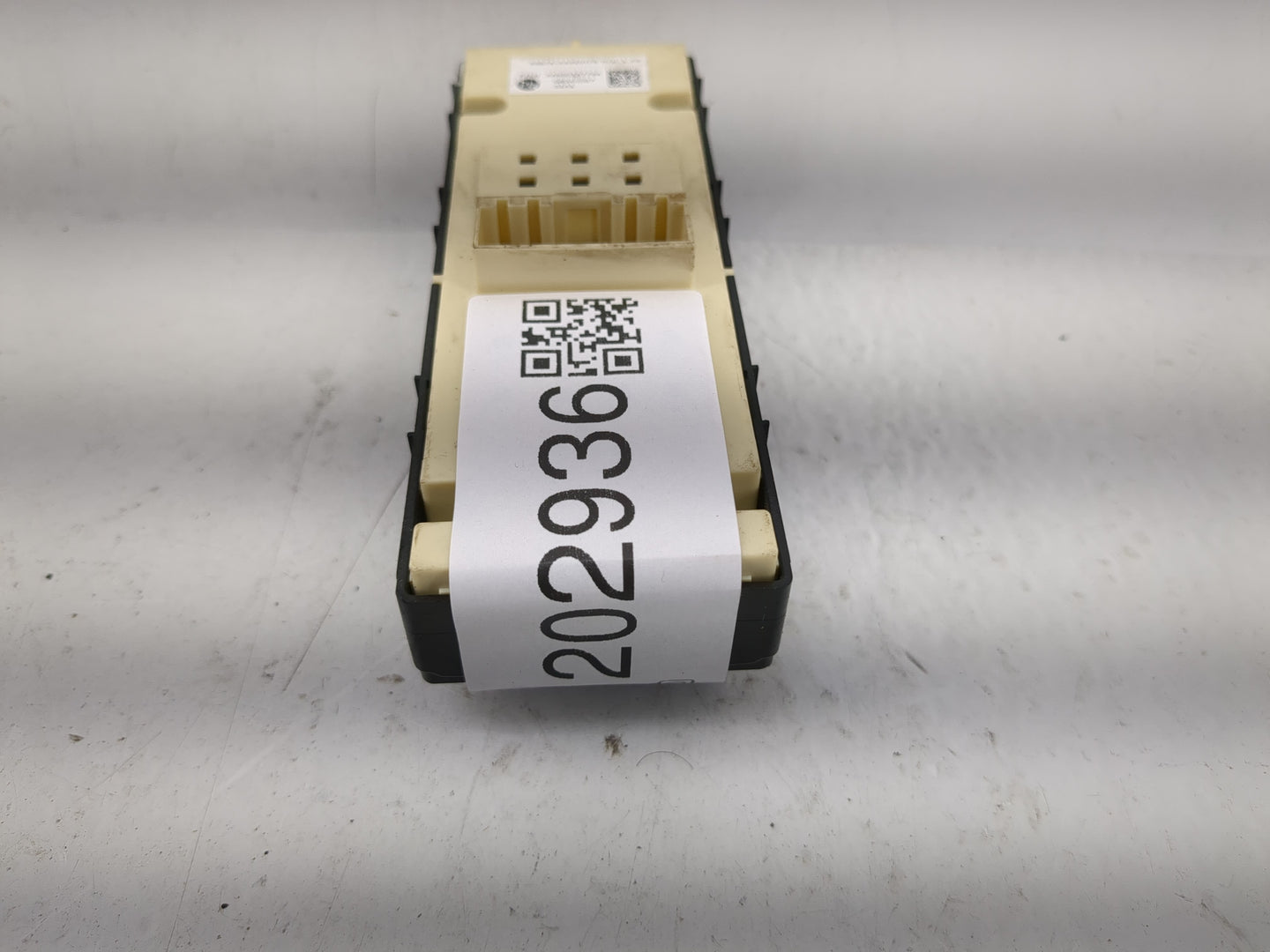 2021-2022 Hyundai Elantra Master Power Window Switch Replacement Driver Side Left Fits Fits 2021 2022 OEM Used Auto Parts - 