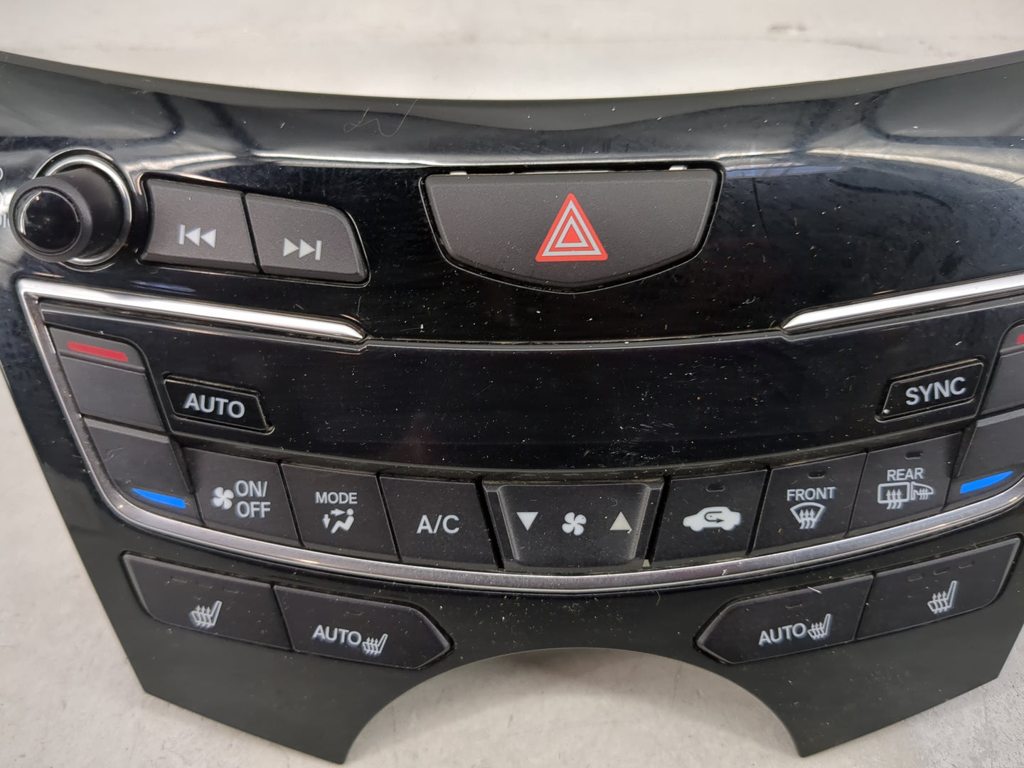 2019-2022 Acura Rdx Climate Control Module Temperature AC/Heater Replacement P/N:79610 TJB A013 M1 8238102300MG16 Fits OEM U