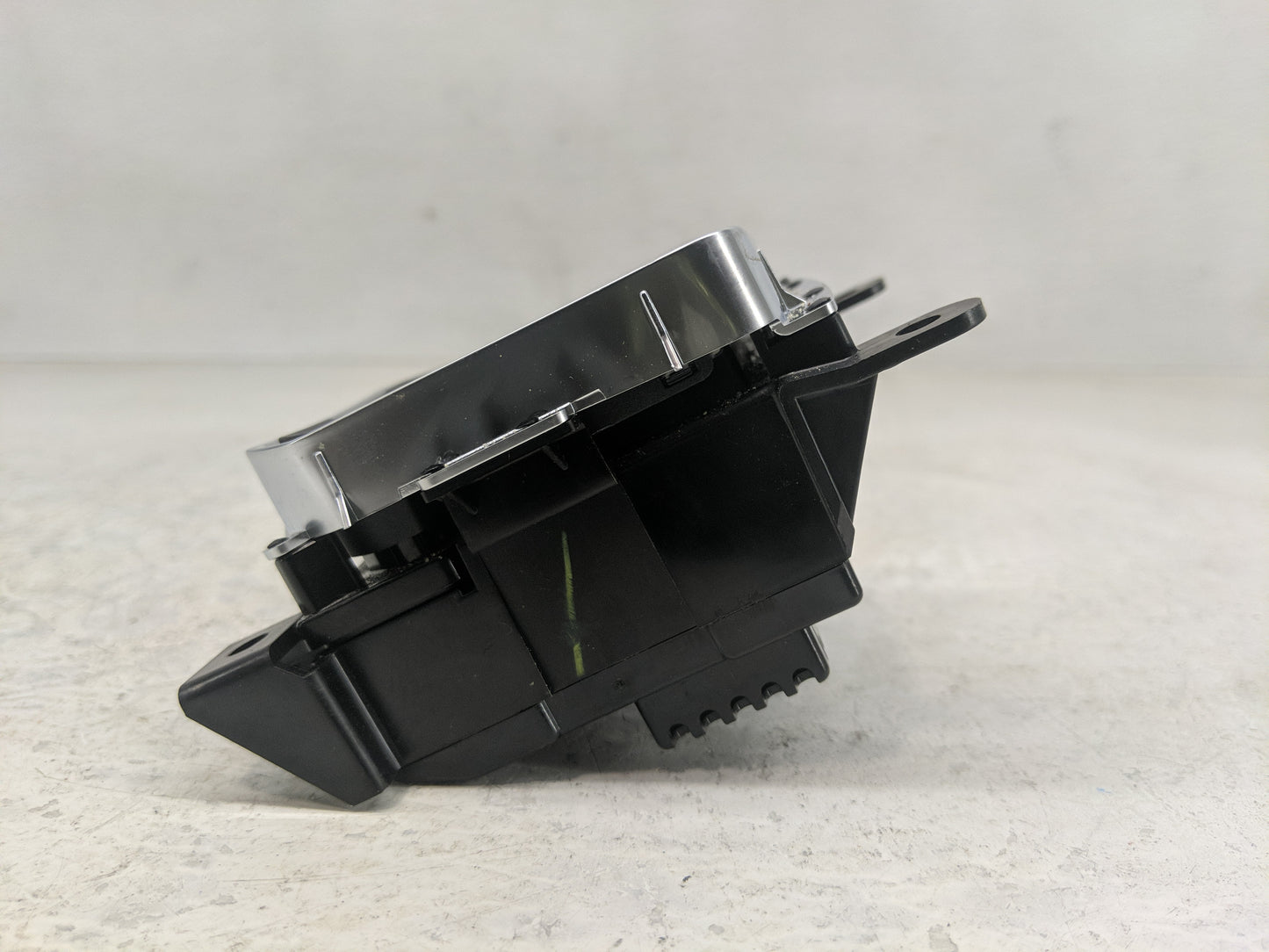 2021 Acura Tlx Radio AM FM Cd Player Receiver Replacement P/N:39060-TGV-A010-M1 Fits OEM Used Auto Parts - Oemusedautoparts1