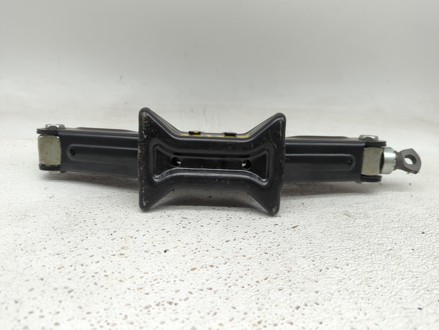 2021 Acura Tlx Spare Scissor Car Jack - Oemusedautoparts1.com