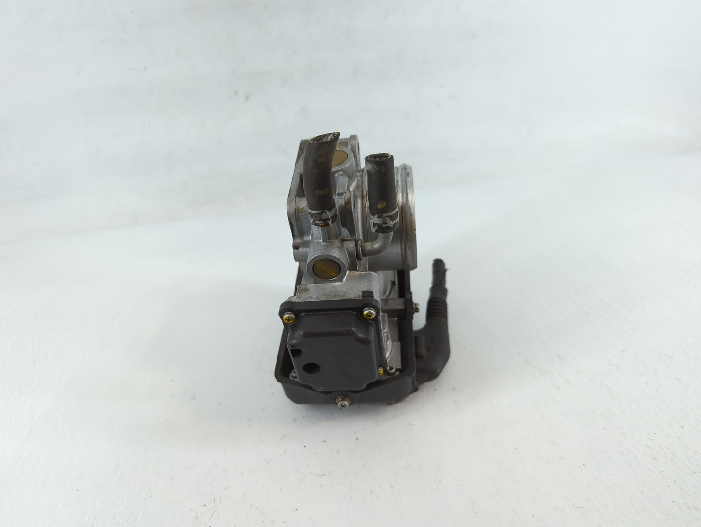 2021-2022 Acura Tlx Throttle Body P/N:558133 M71117, GMH0A Fits Fits 2017 2018 2019 2020 2021 2022 OEM Used Auto Parts - Oem