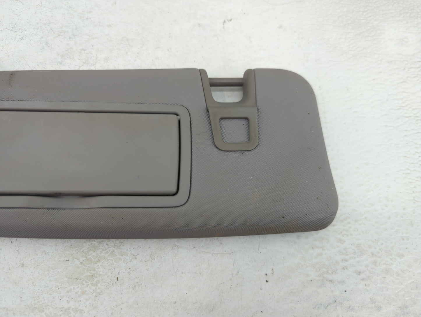 2021 Alfa Romeo Giulia Sun Visor Shade Replacement Driver Left Mirror Fits OEM Used Auto Parts - Oemusedautoparts1.com