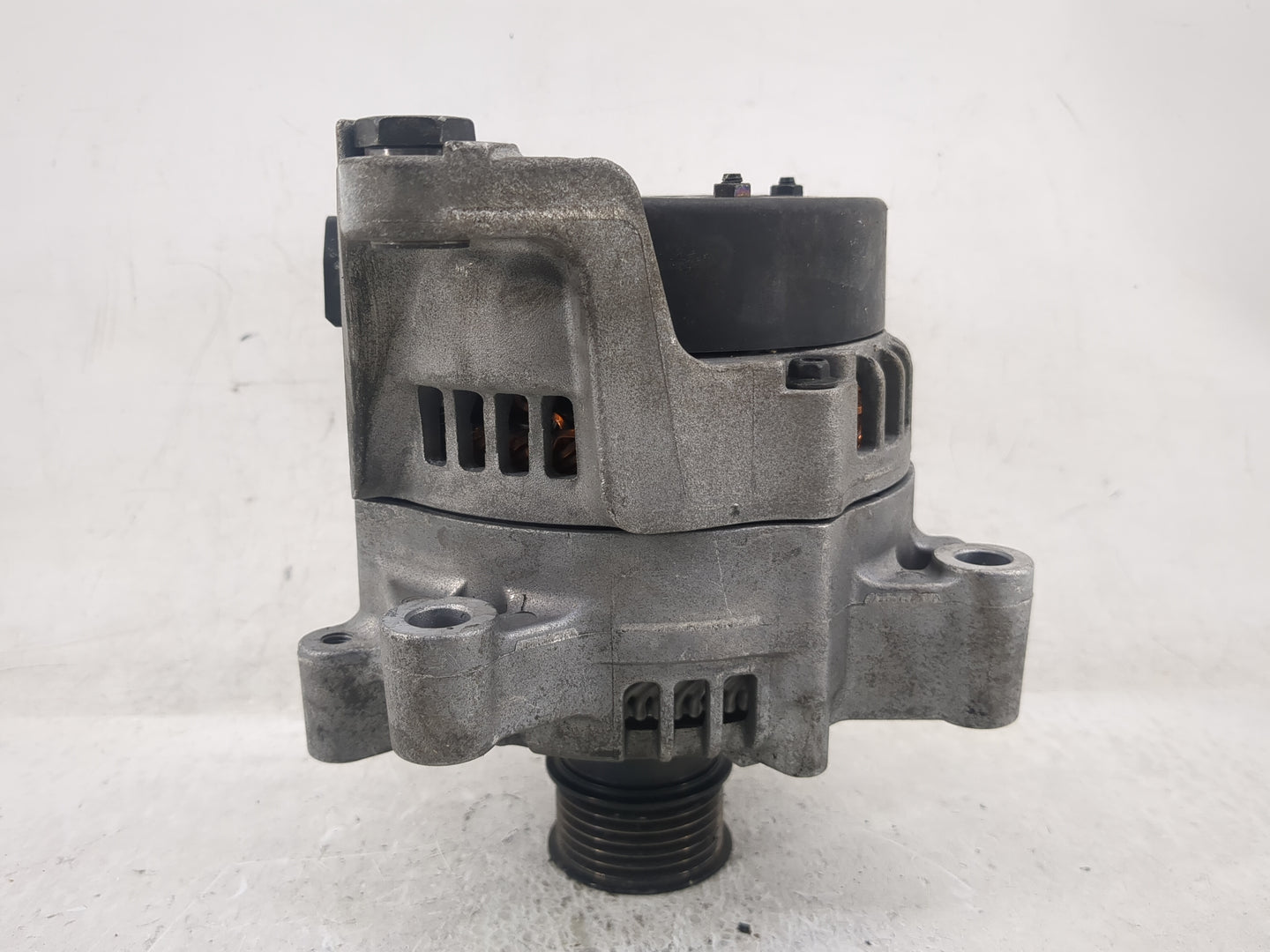 2021 Audi A4 Alternator Replacement Generator Charging Assembly Engine OEM P/N:104211-1052 Fits OEM Used Auto Parts - Oemuse