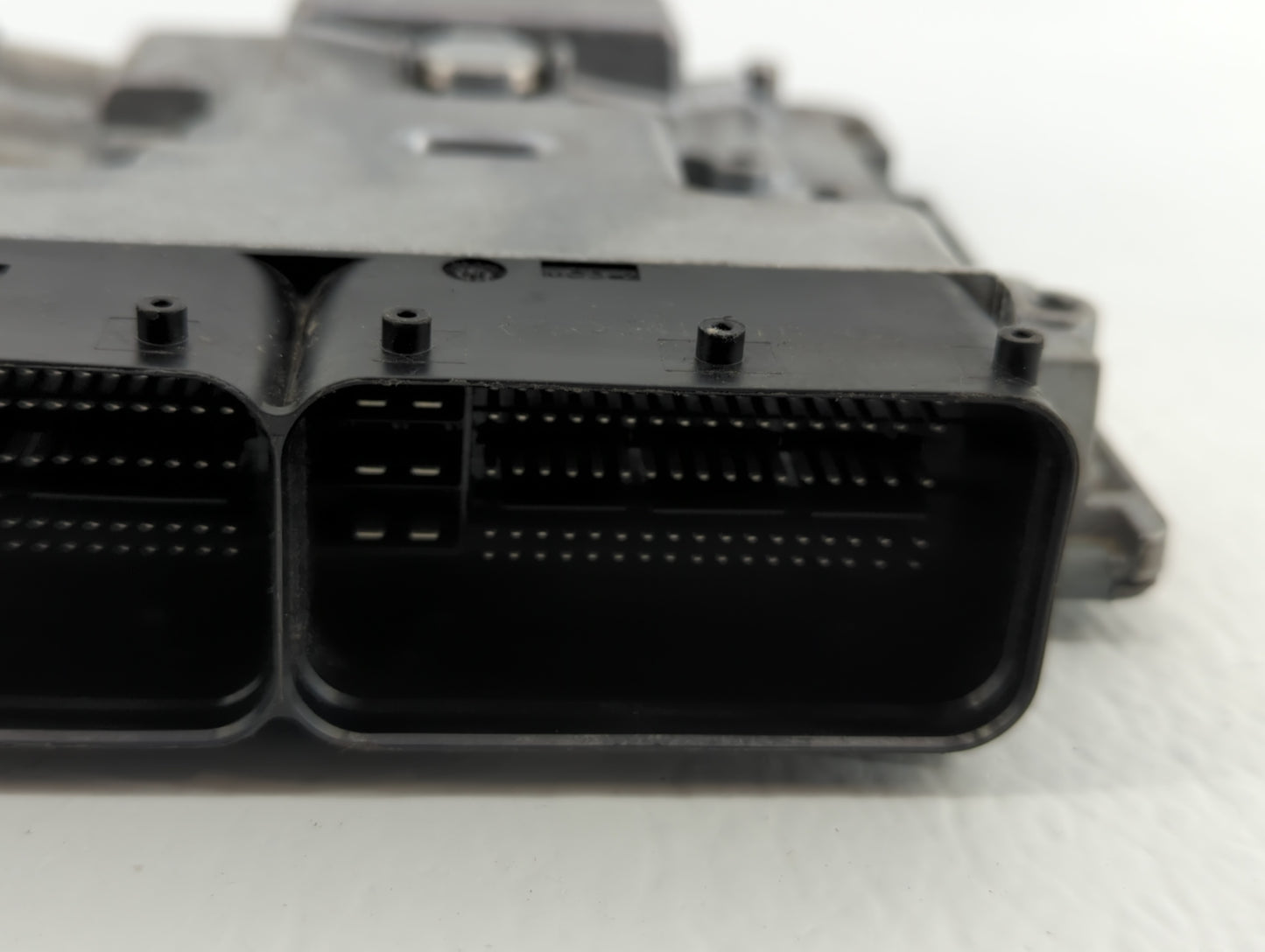 2021 Audi A4 PCM Engine Control Computer ECU ECM PCU OEM P/N:06L 907 425 E Fits OEM Used Auto Parts - Oemusedautoparts1.com
