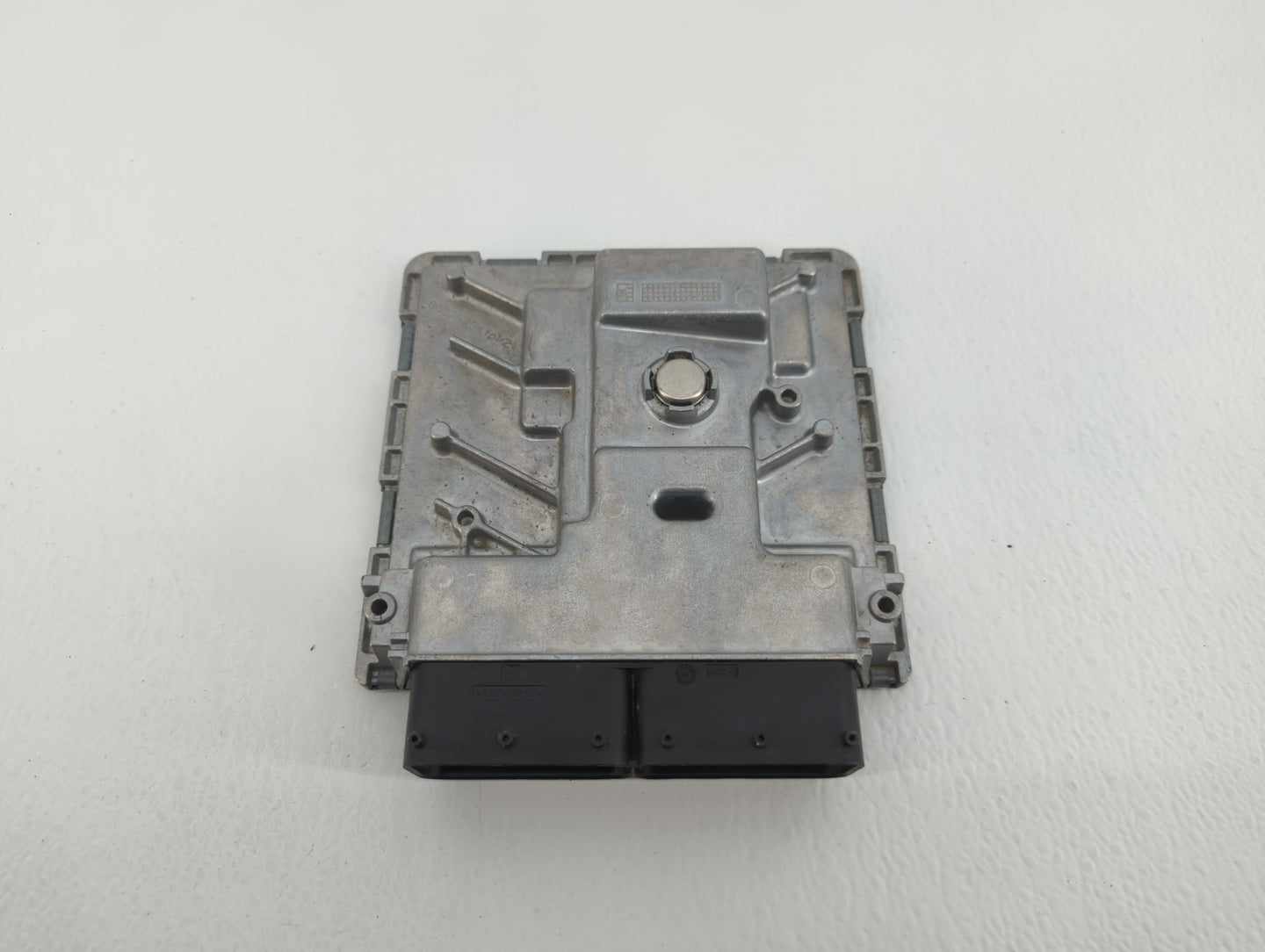 2021 Audi A4 PCM Engine Control Computer ECU ECM PCU OEM P/N:06L 907 425 E Fits OEM Used Auto Parts - Oemusedautoparts1.com