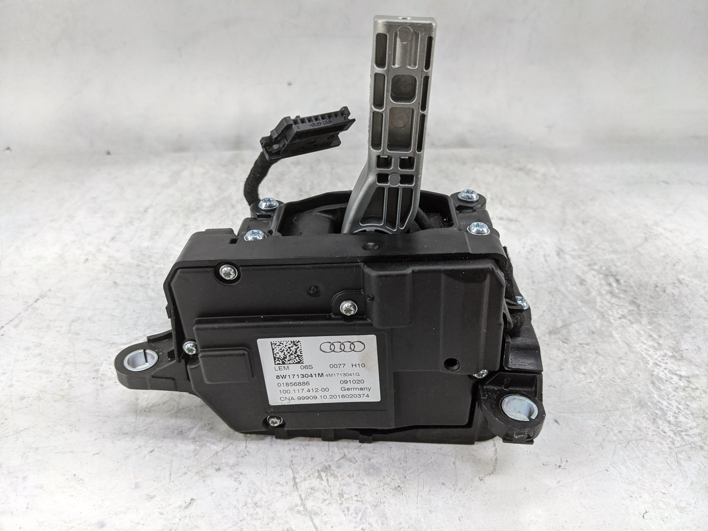 2021 Audi Aus4 Floor Console Assembly Shifter - Oemusedautoparts1.com