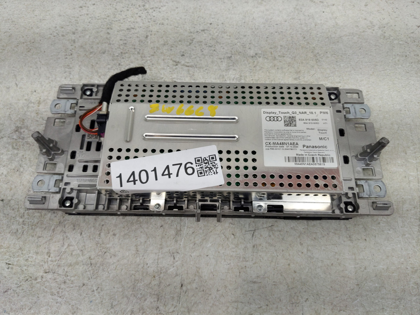 2019-2021 Audi Q3 Information Display Screen - Oemusedautoparts1.com