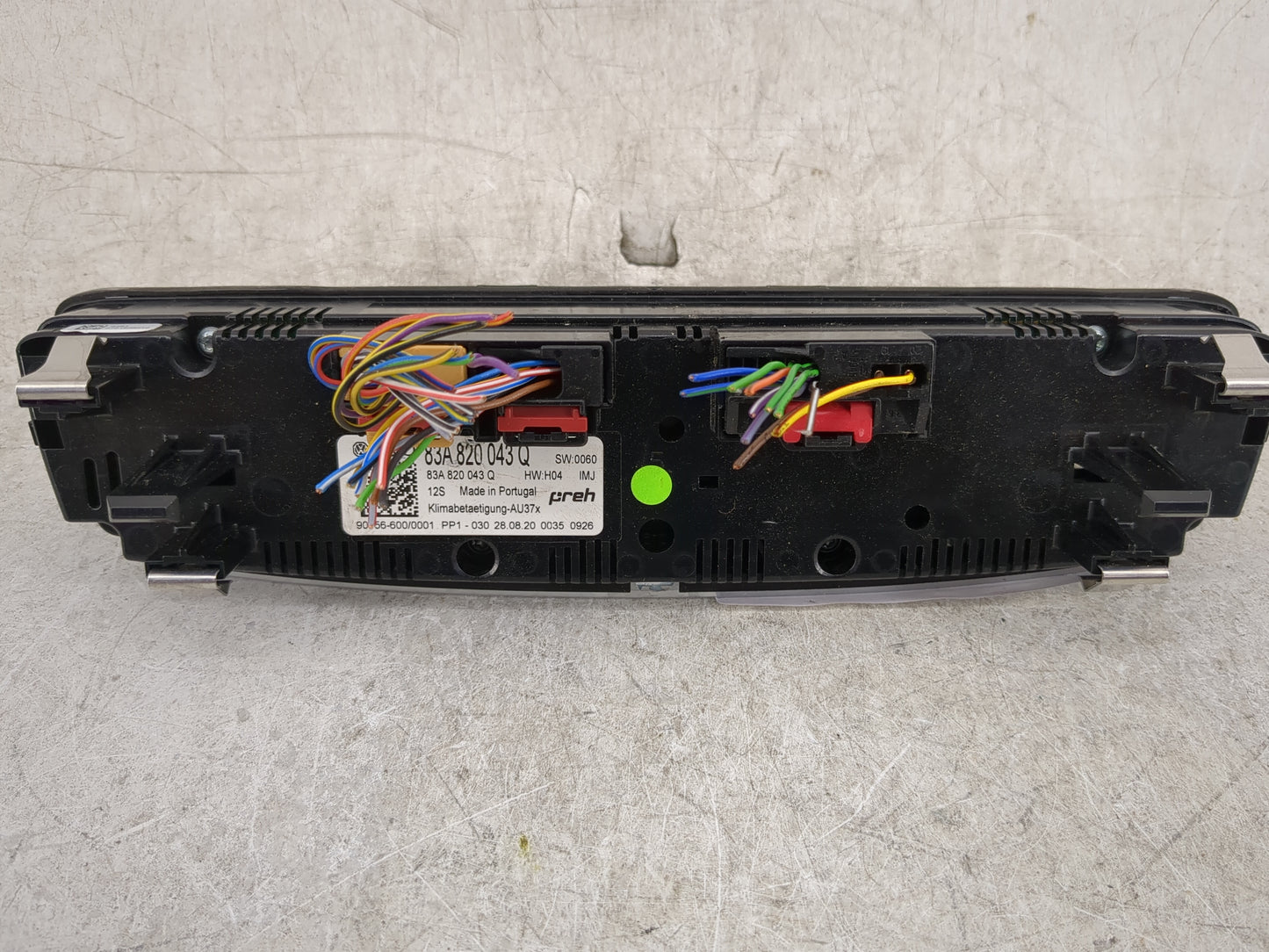 2019-2021 Audi Q3 Climate Control Module Temperature AC/Heater Replacement P/N:83A 820 043 Q Fits Fits 2019 2020 2021 OEM Us