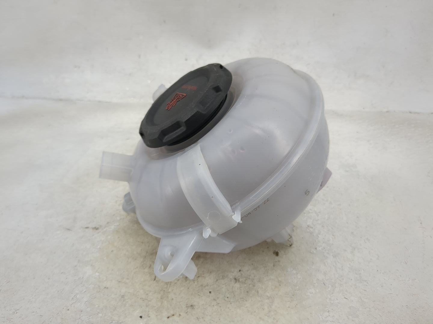 2020-2021 Audi Q3 Radiator Coolant Overflow Expansion Tank Bottle - Oemusedautoparts1.com