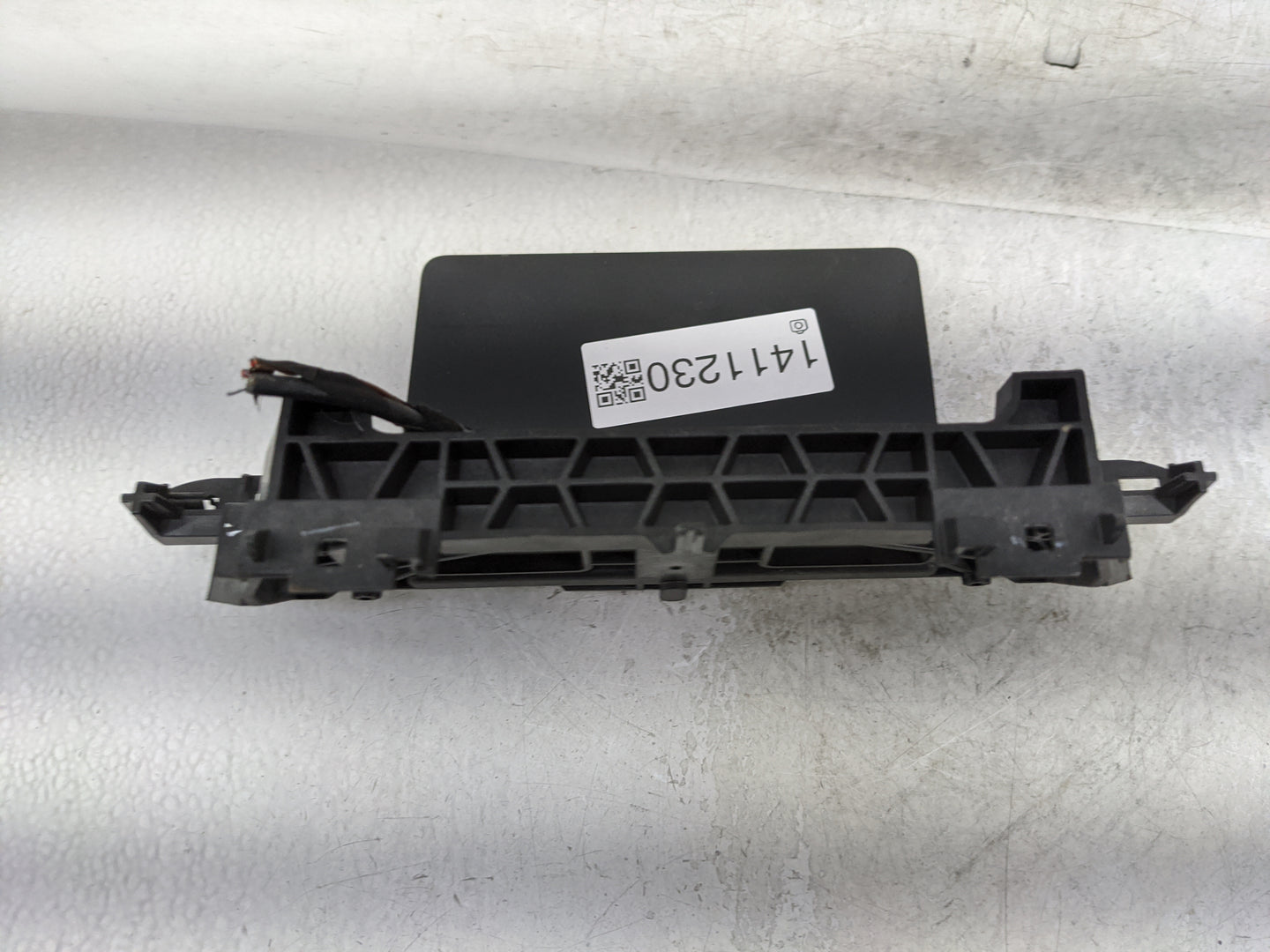 2018-2020 Audi Q5 Information Display Screen - Oemusedautoparts1.com