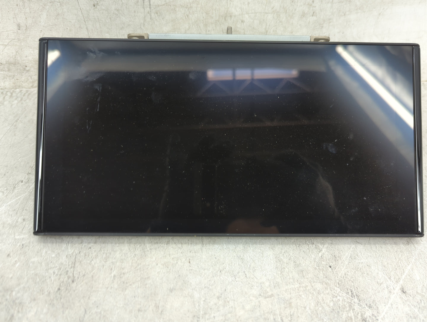 2021-2021 Audi Q5 Information Display Screen - Oemusedautoparts1.com