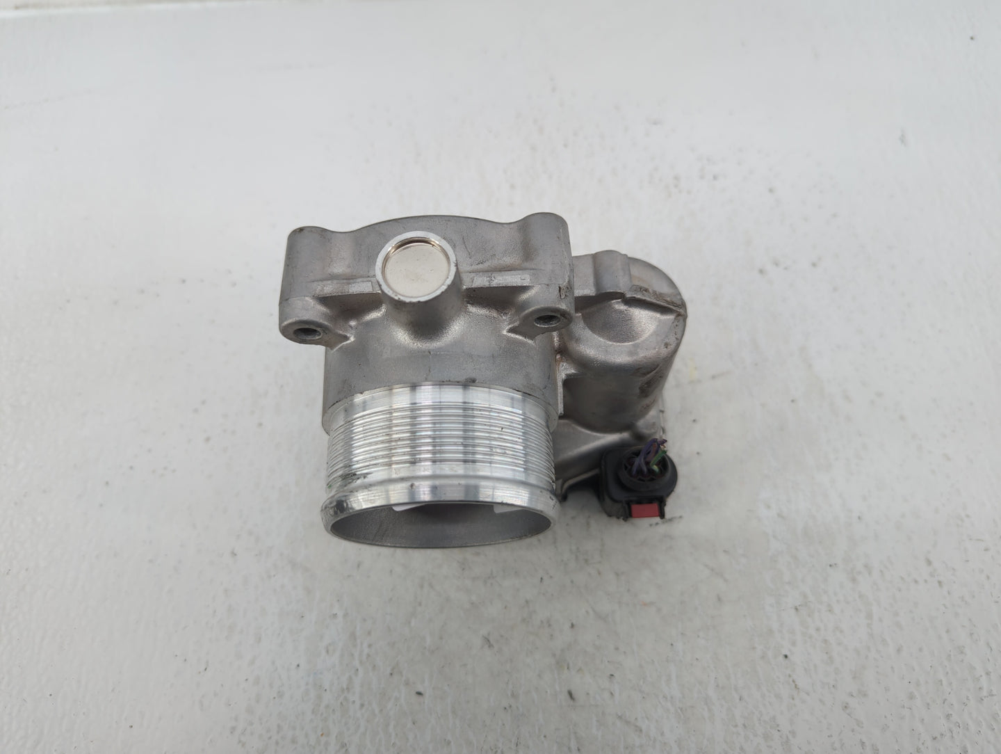 2020-2021 Audi Q5 Throttle Body P/N:06K 133 062 AS Fits Fits 2017 2018 2019 2020 2021 2022 OEM Used Auto Parts - Oemusedauto