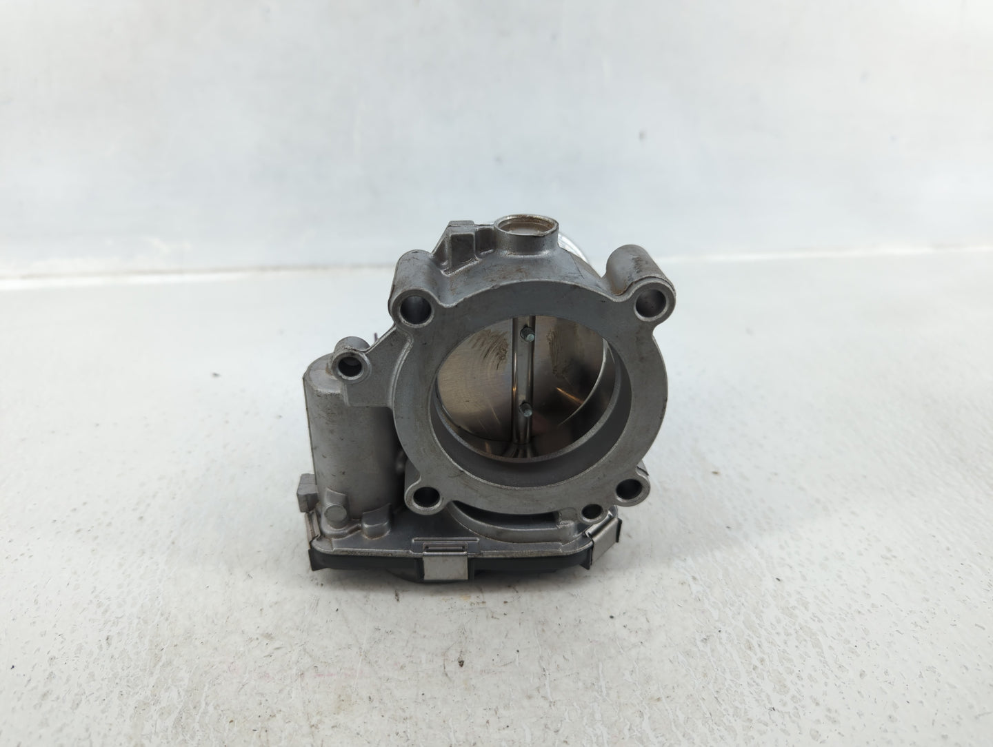 2021 Audi Q5 Throttle Body P/N:06Q 133 062 A Fits OEM Used Auto Parts - Oemusedautoparts1.com