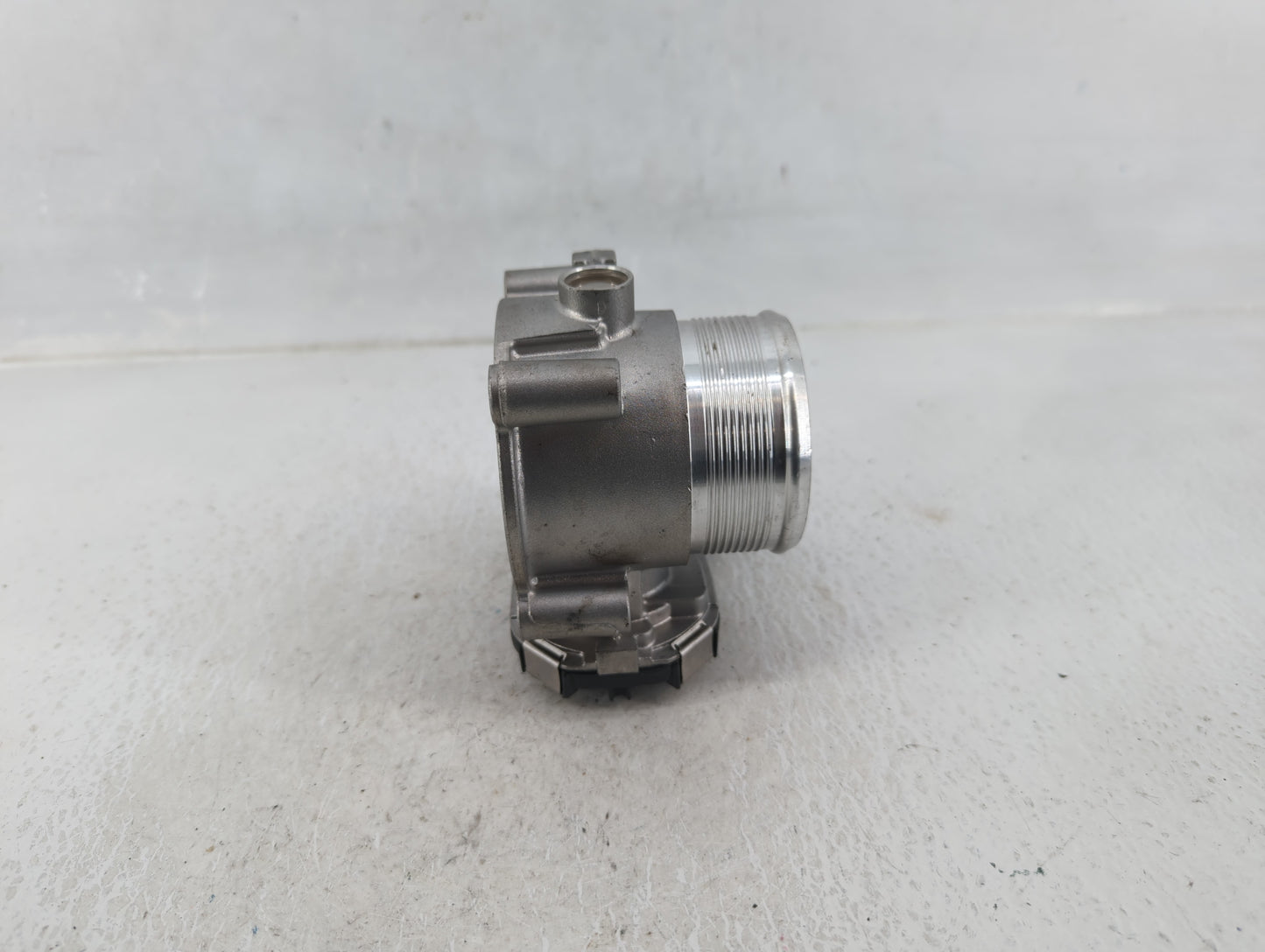 2021 Audi Q5 Throttle Body P/N:06Q 133 062 A Fits OEM Used Auto Parts - Oemusedautoparts1.com
