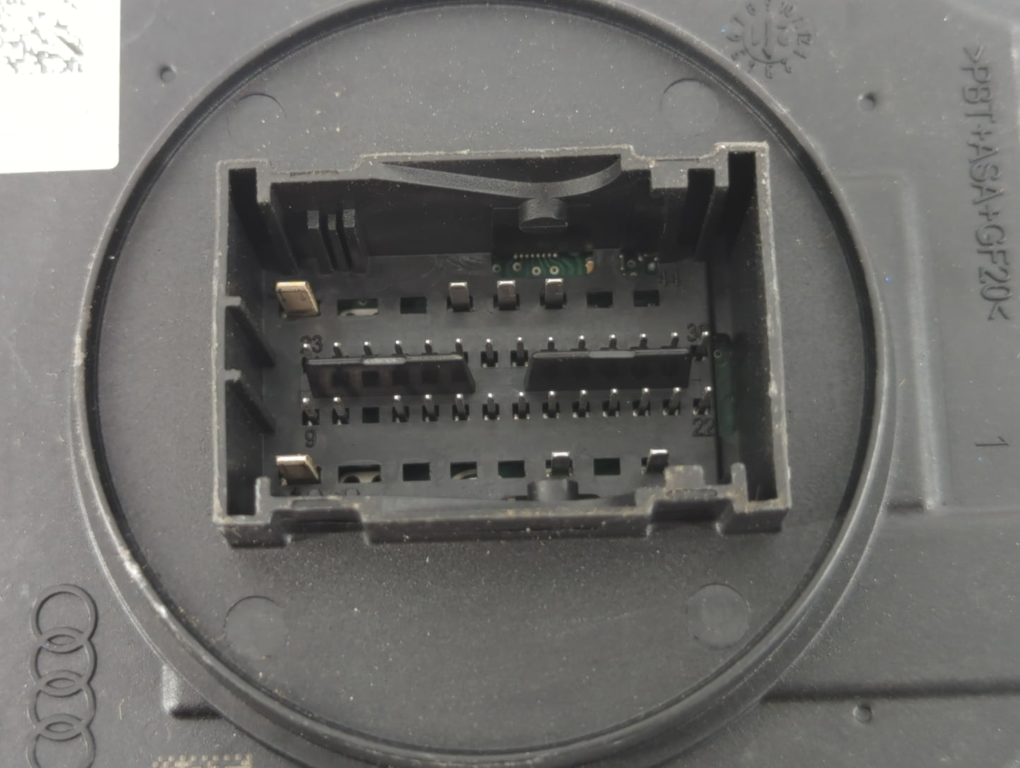 2021 Audi Q5 Headlight Ballast Head Light - Oemusedautoparts1.com