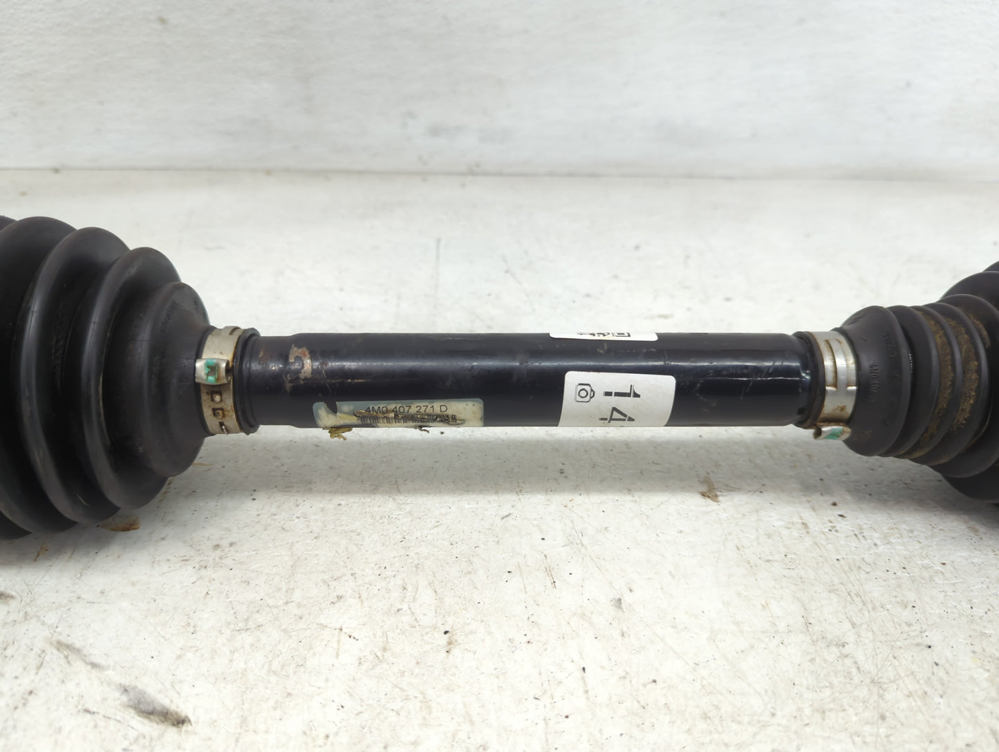 2021 Audi Q8 Axle Shaft Front Driver Cv C/v - Oemusedautoparts1.com