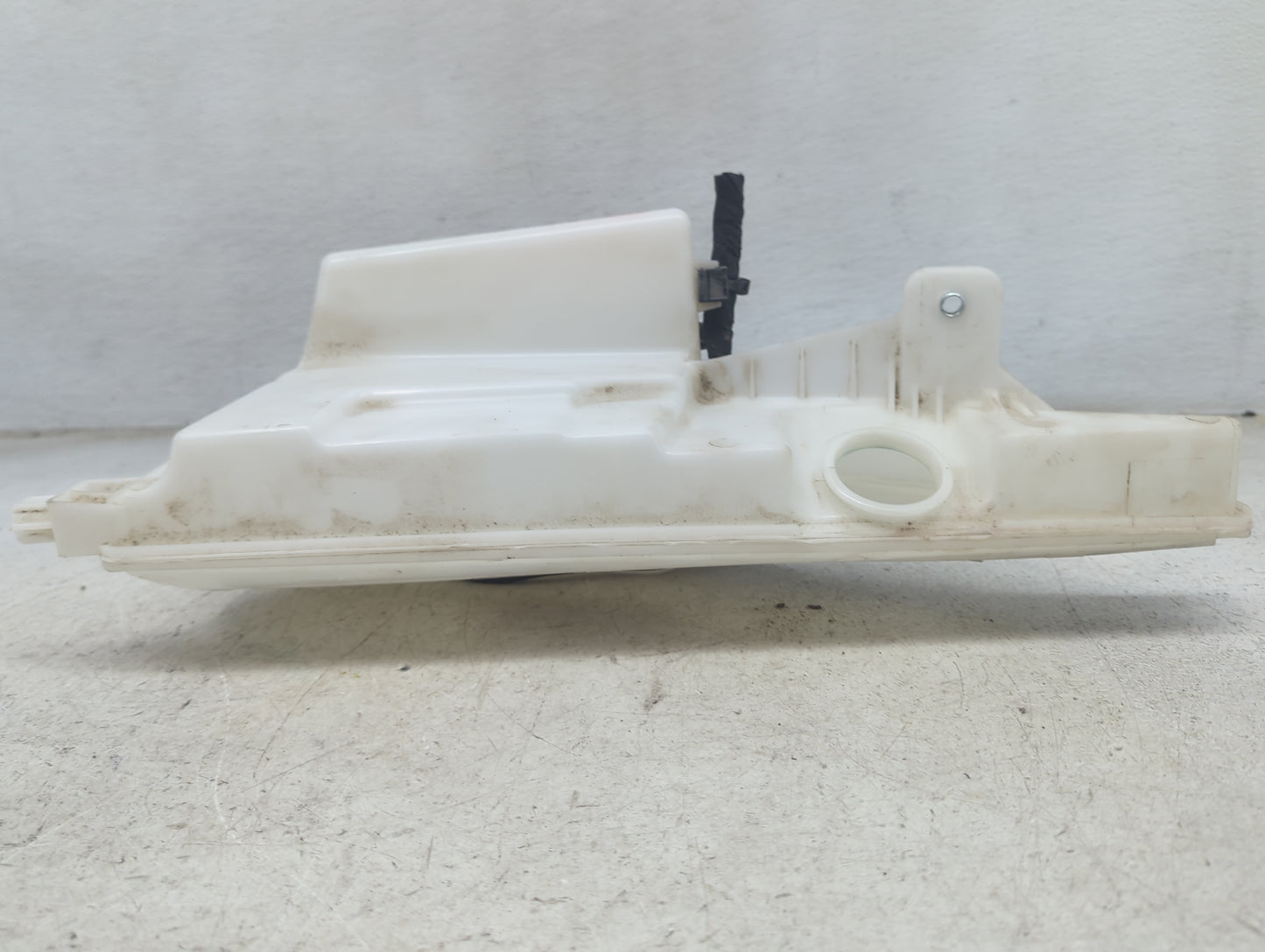 2021 Audi Rs7 Windshield Washer Fluid Reservoir Bottle Oem - Oemusedautoparts1.com