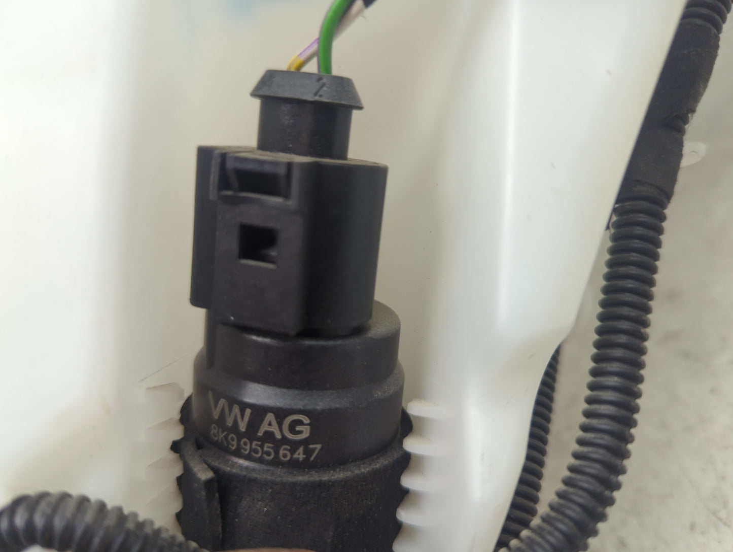2021 Audi Rs7 Windshield Washer Fluid Reservoir Bottle Oem - Oemusedautoparts1.com