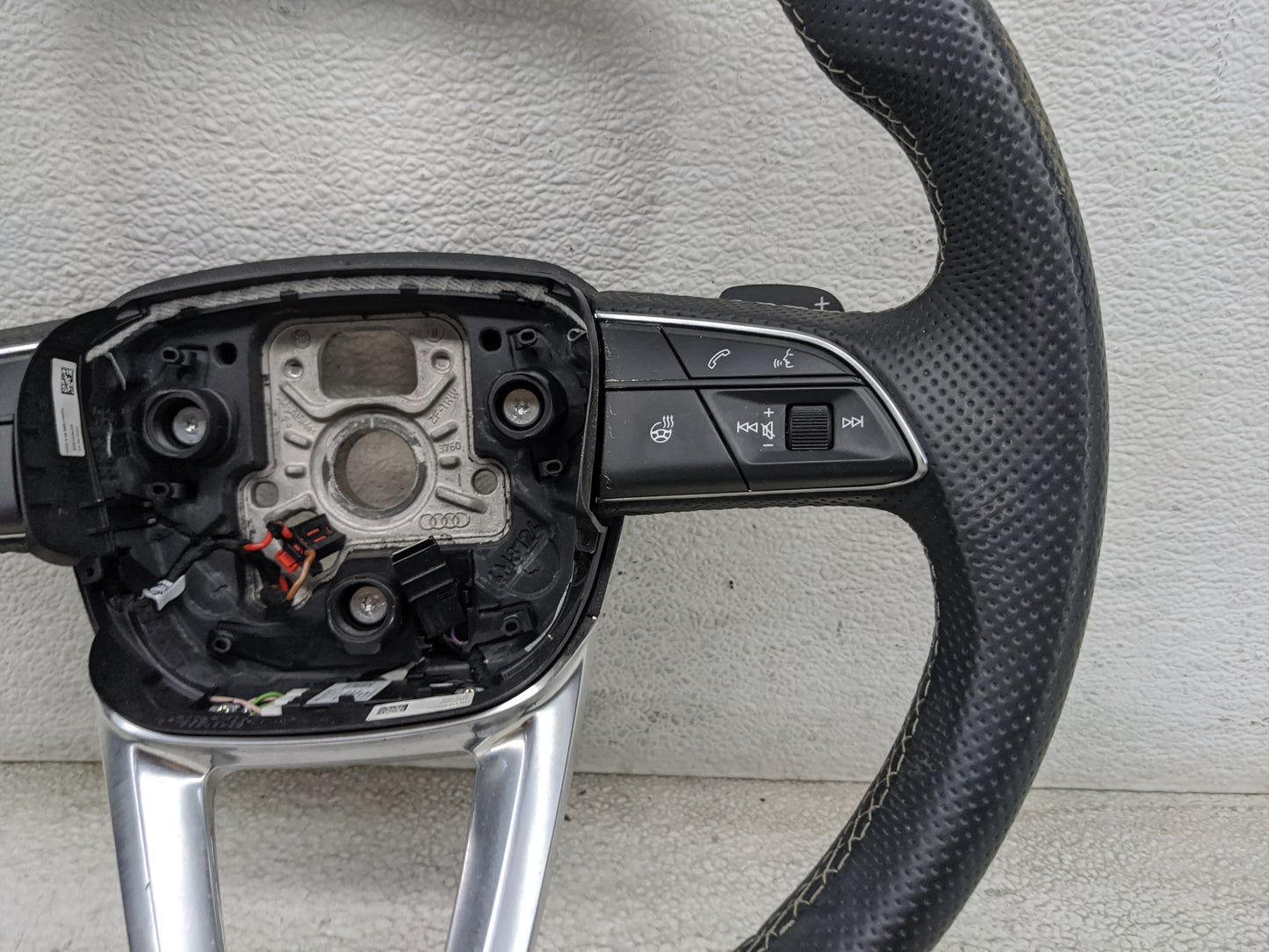 2021 Audi S4 Steering Wheel Oem Black - Oemusedautoparts1.com