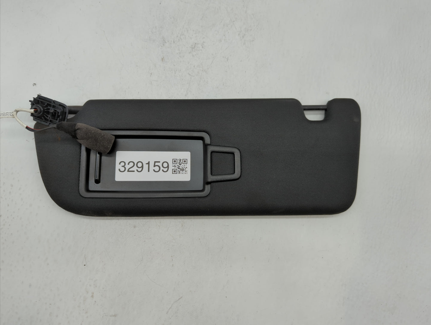 2021 Audi S7 Sun Visor Shade Replacement Driver Left Mirror Fits OEM Used Auto Parts - Oemusedautoparts1.com