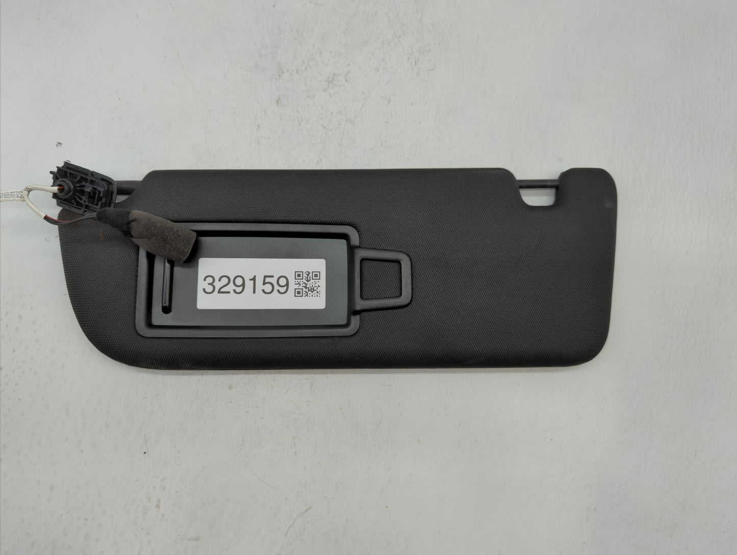 2021 Audi S7 Sun Visor Shade Replacement Driver Left Mirror Fits OEM Used Auto Parts - Oemusedautoparts1.com
