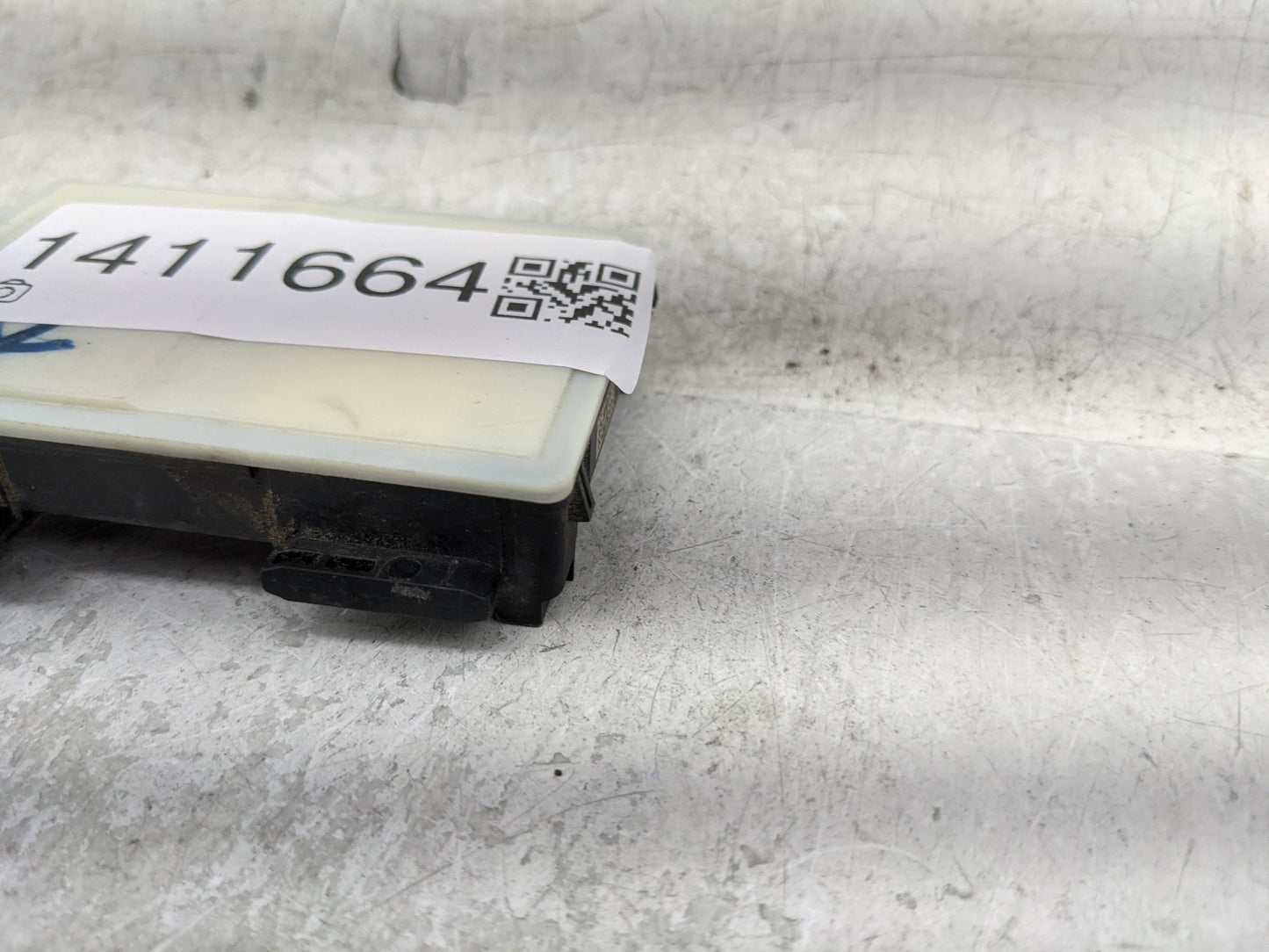 Bmw 228i Back Up Sensor Backup Camera - Oemusedautoparts1.com