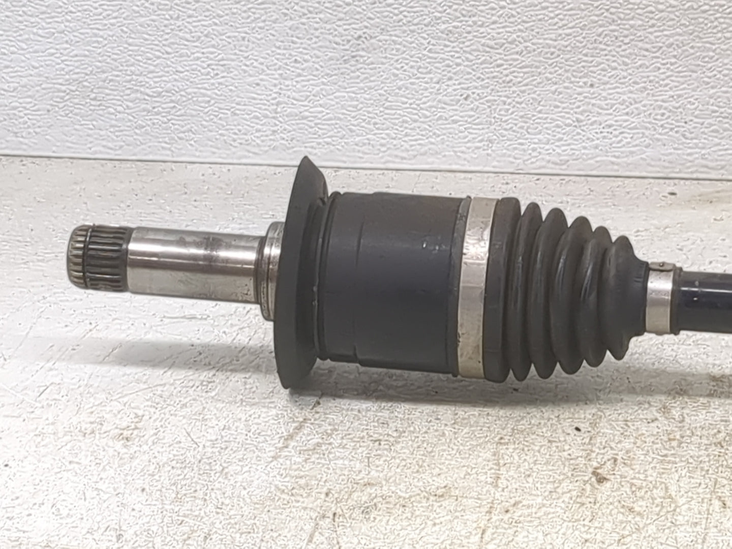 Bmw 228i Axle Shaft Rear Passenger Cv C/v - Oemusedautoparts1.com