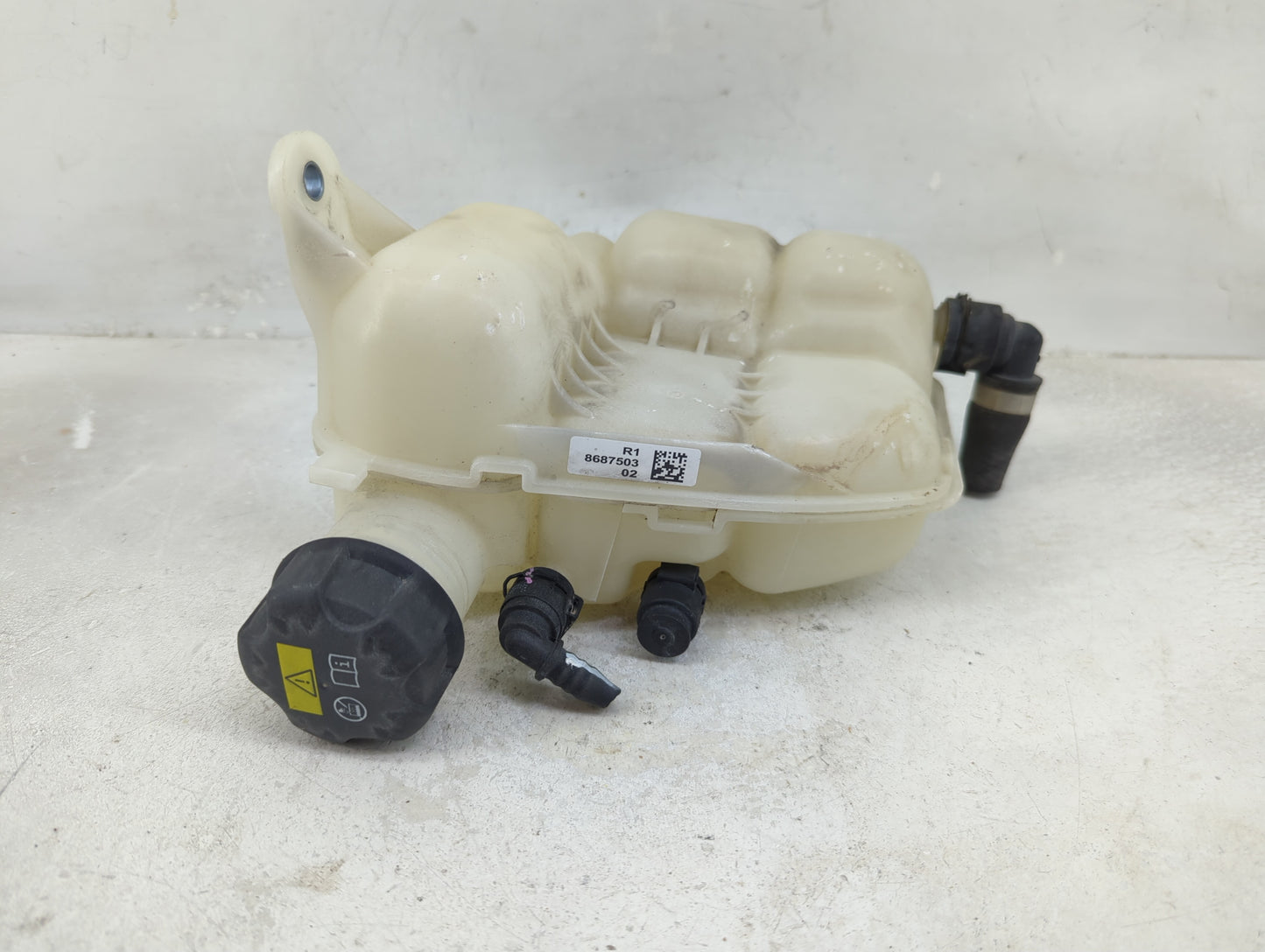 Bmw 228i Radiator Coolant Overflow Expansion Tank Bottle - Oemusedautoparts1.com