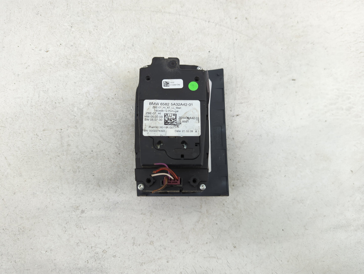 2015-2016 Bmw 228i Radio AM FM Cd Player Receiver Replacement P/N:6582 5A32A42-01 ZE5A32A42-01 Fits Fits 2015 2016 OEM Used 