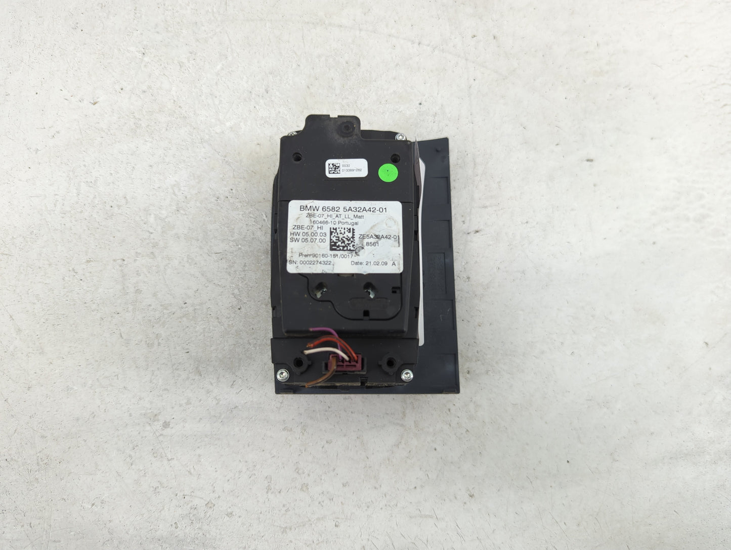 2015-2016 Bmw 228i Radio AM FM Cd Player Receiver Replacement P/N:6582 5A32A42-01 ZE5A32A42-01 Fits Fits 2015 2016 OEM Used 