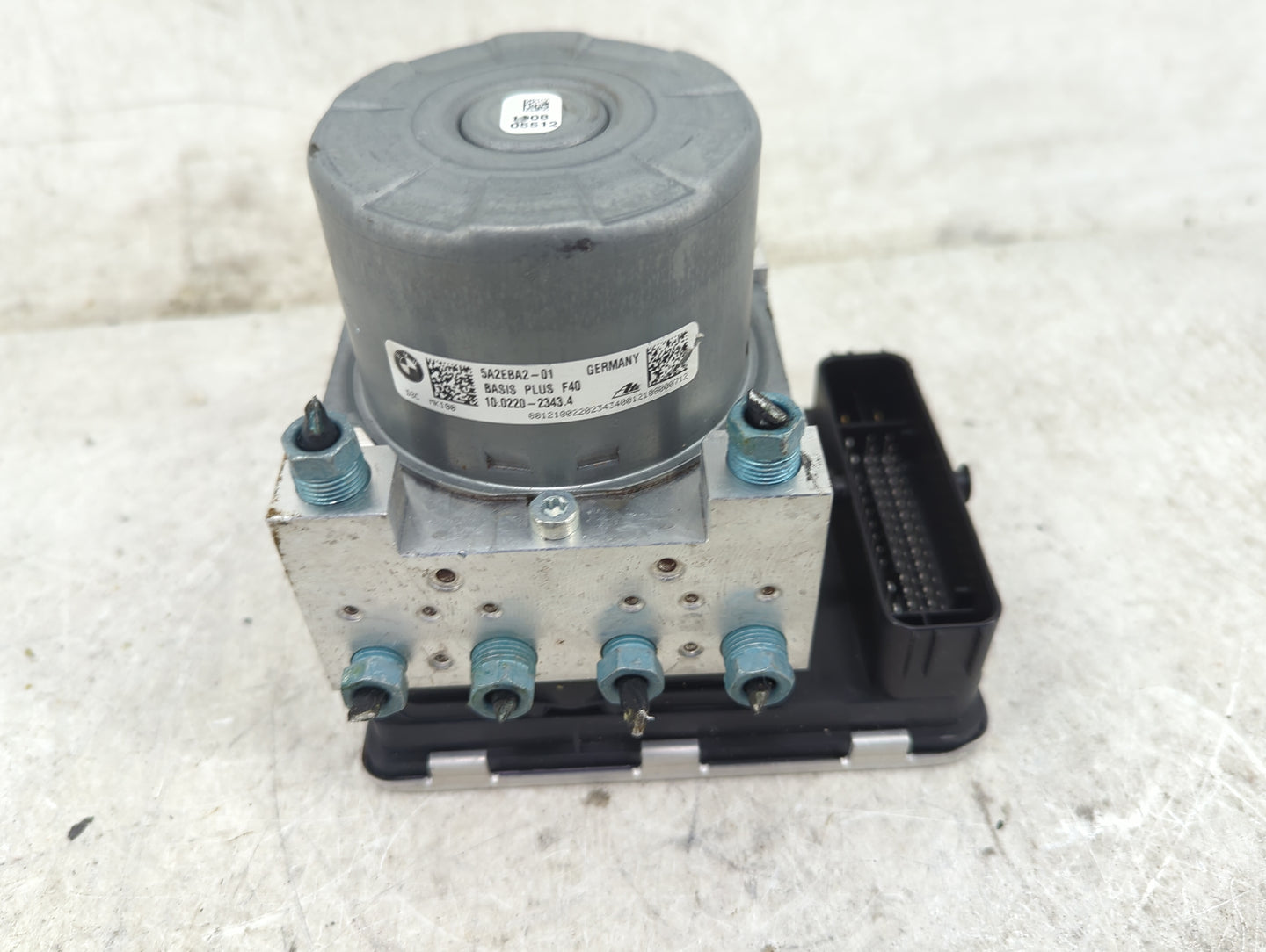 2021 Bmw 228i ABS Pump Control Module Replacement P/N:5A2EBA2-01 10.0220-2343.4 Fits OEM Used Auto Parts - Oemusedautoparts1