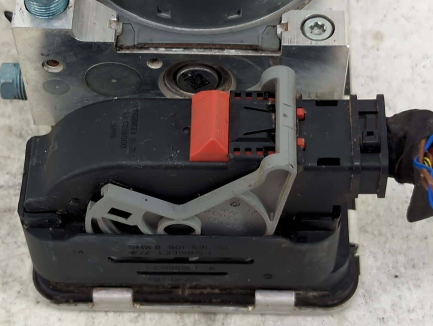 2021 Bmw 228i ABS Pump Control Module Replacement P/N:5A25FD9-01 10.0220-2265.4, 8801531-01 Fits OEM Used Auto Parts - Oemus
