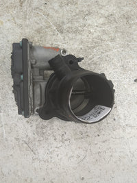2021 Bmw 228i Throttle Body P/N:13.54 7 619 008 03 A2C15022400 Fits Fits 2016 2017 2018 2019 2020 2022 OEM Used Auto Parts -